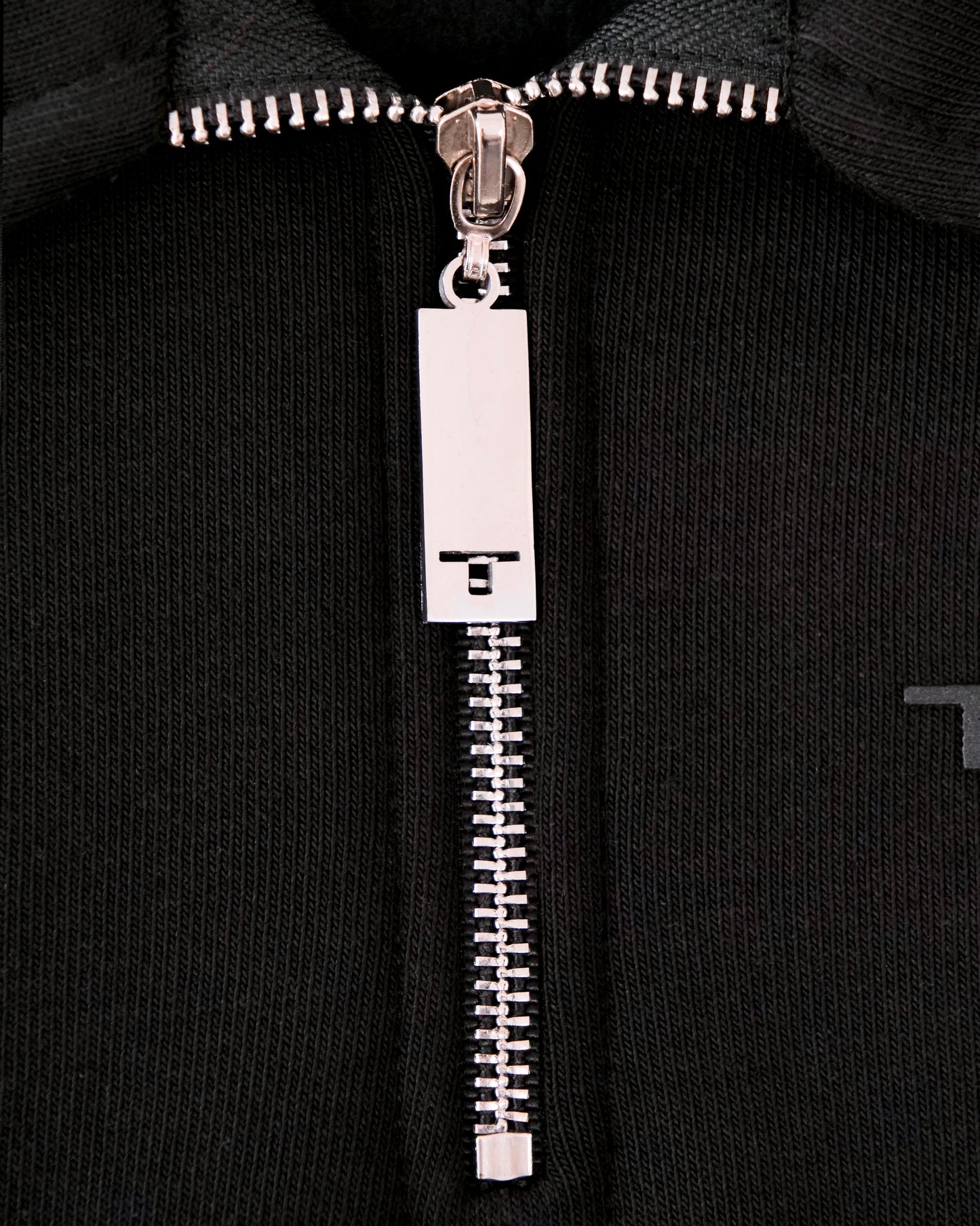 Obsidian Quarter zip top